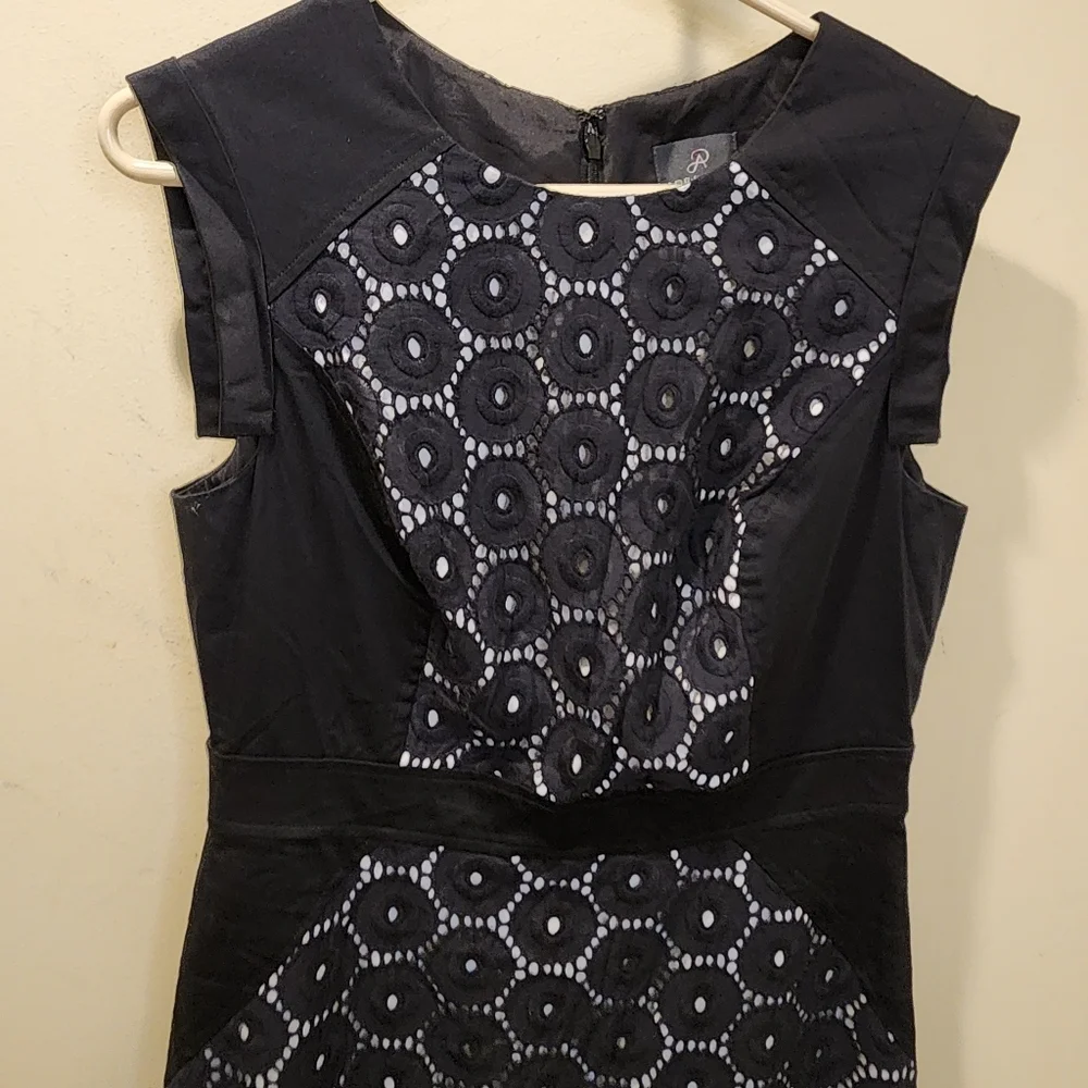 Adrianna Papell elegant black